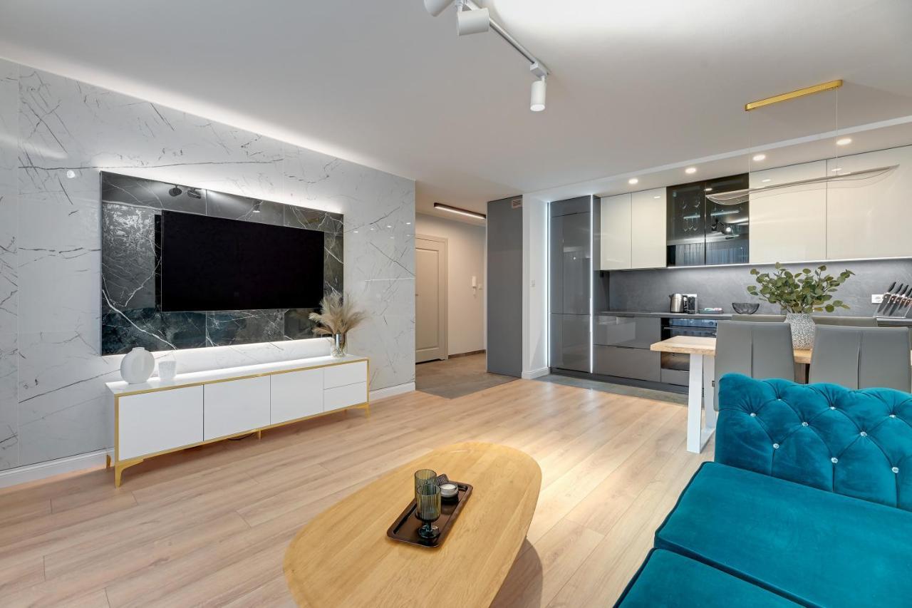 Przystan Letnica Seaside By Downtown Apartments Danzig Exterior foto